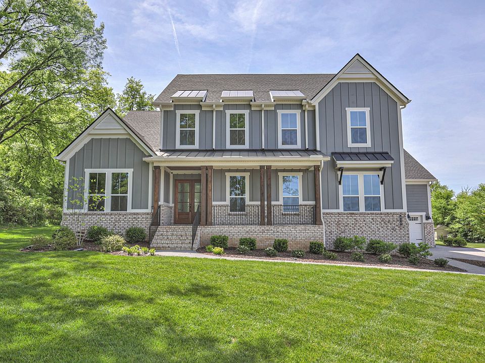 1st image of 676 Concord Dr