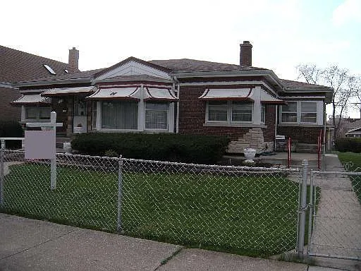 5120 S Lorel Ave photo 1