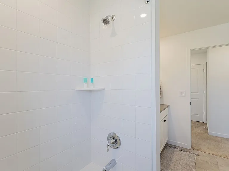 39502 Penn Rd — Photo 36