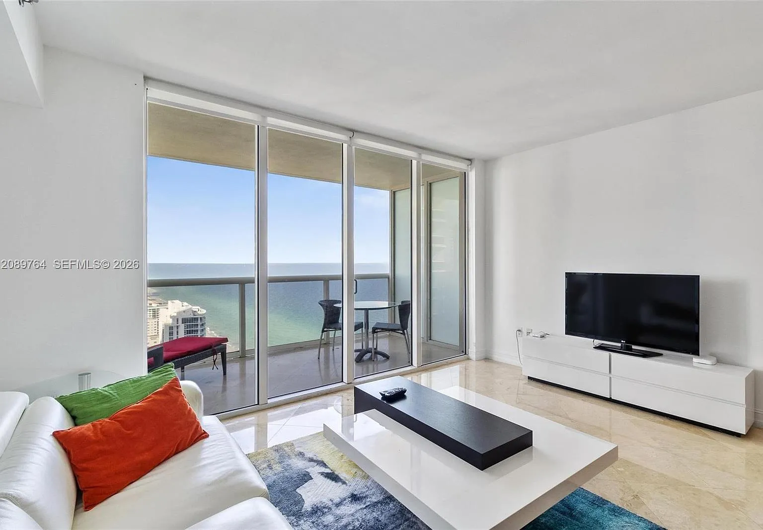 Beach Club Two Condo — Photo 1