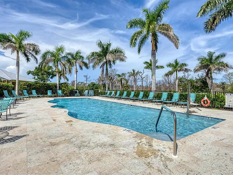10446 Coquina Ct — Photo 46