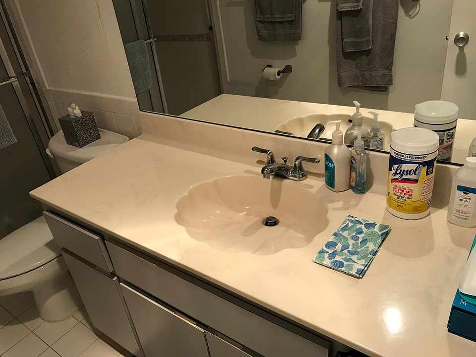 2nd image of 2453 NE 51st St