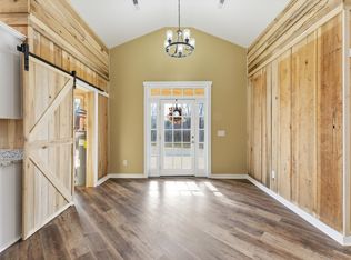 776 Norris Hollow Rd, Vanleer, TN 37181