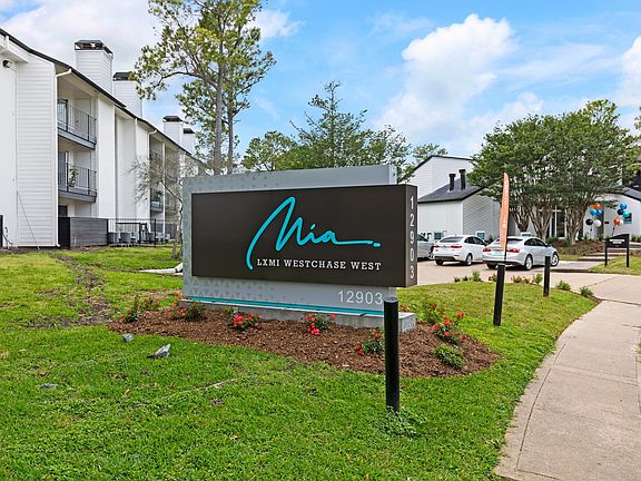 Leasing Center