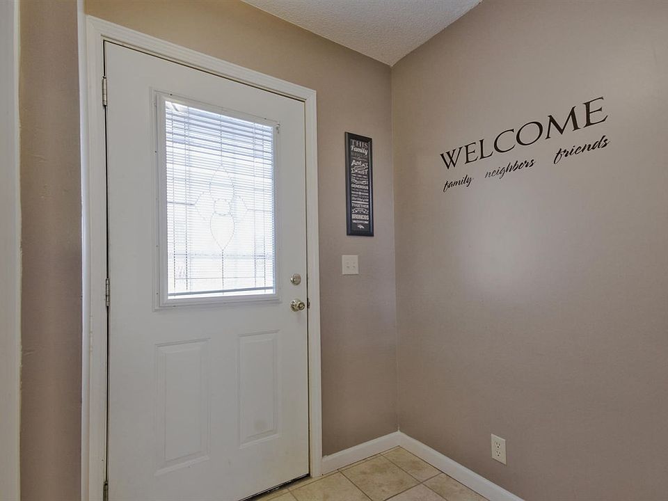 5376 S Stoneborough Ct, Wichita, KS 67217 | Zillow