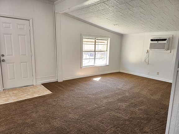 Southside of large livingroom