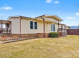 170 Styles Rd, Burnsville, NC 28714