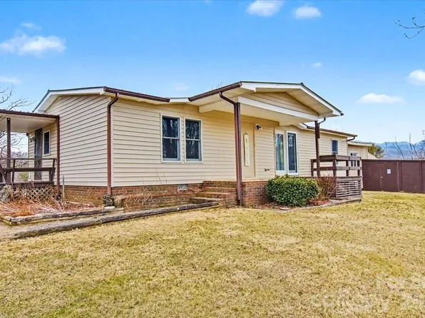 170 Styles Rd, Burnsville, NC 28714