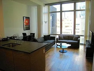 Rented by R New York