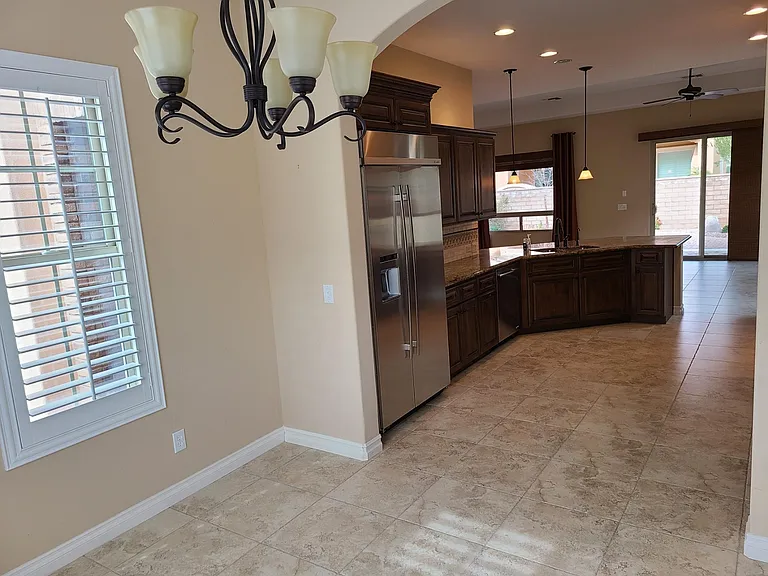 1714 E Alegria Rd — Photo 22