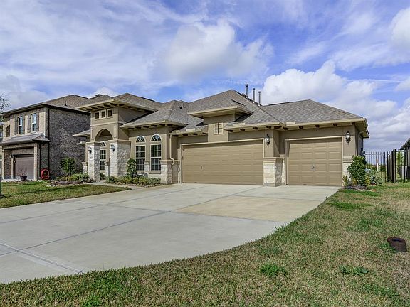 2nd image of 4813 Isla Canela Ln