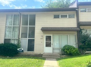 912 N 71st St, Kansas City, KS 66112