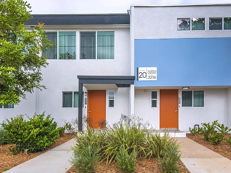 The Modern Apartments — Photo 23