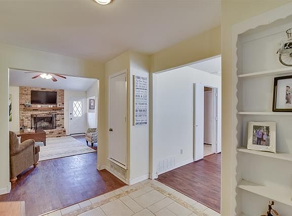 3rd image of 5506 Ivy Hill Dr