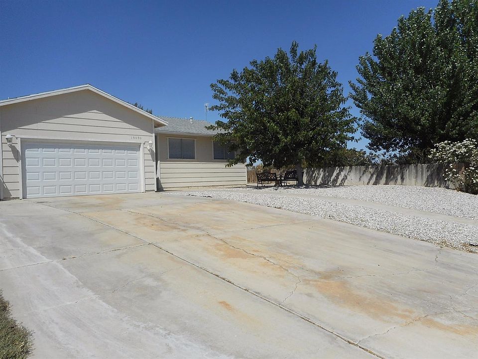1st image of 15096 Shady Elm Ln
