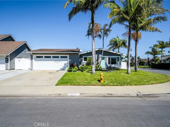 10041 Dana Dr, Huntington Beach, CA 92646