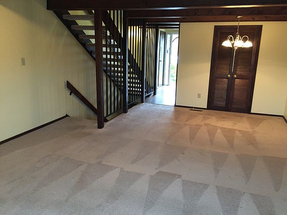 2nd image of 105 E Ticonderoga Dr #3-F