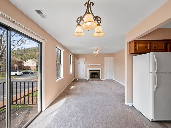 2nd image of 5755 Brentwood Trce