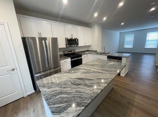 7827 Wolf Run Ln, Severn, MD 21144