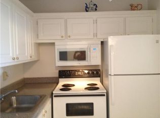 130 Waltham #F, West Palm Beach, FL 33417