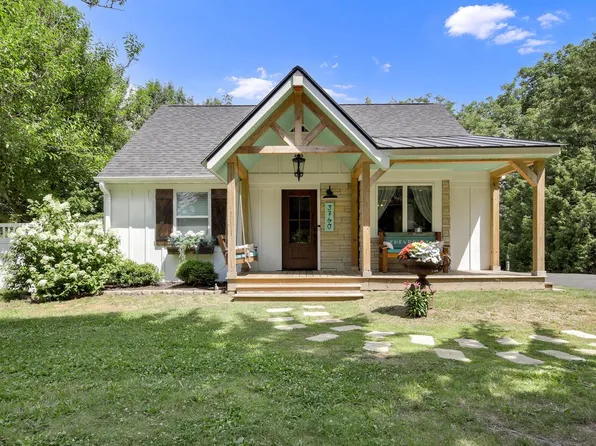 3760 Hubertus ROAD, Hubertus, WI 53033