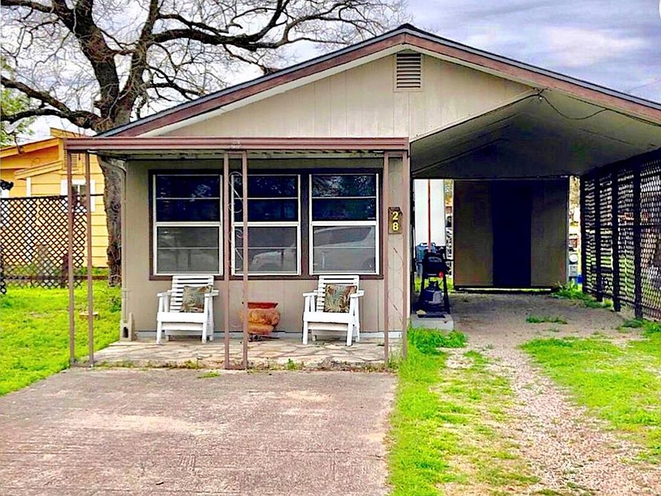 1st image of 28 Chandler Ave