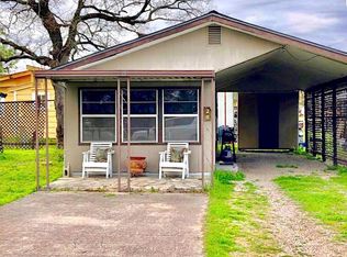 28 Chandler Ave, Brackettville, TX 78832