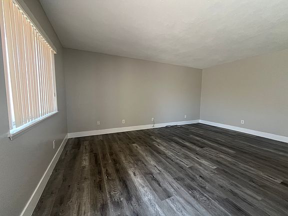 2nd image of 20488 Yuma Rd APT 4