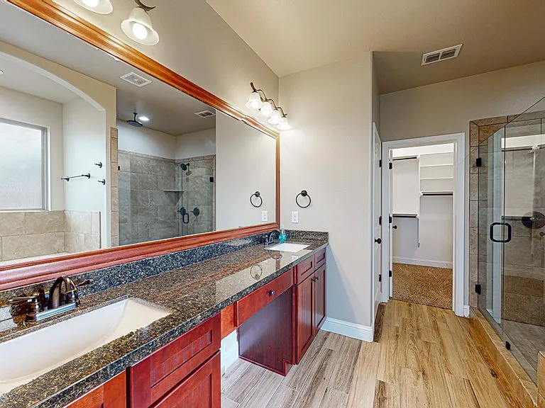 6017 Aurora Way — Photo 22