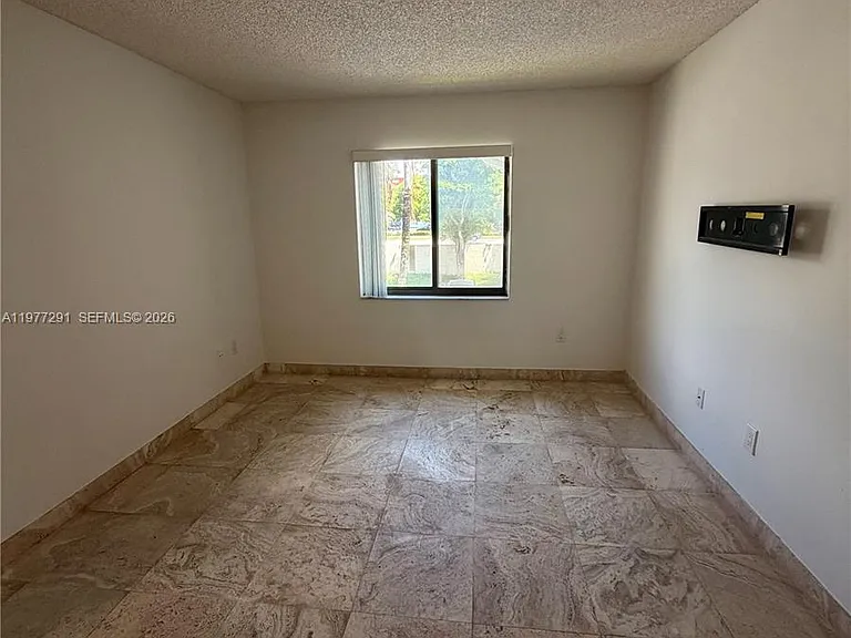 8811 SW 123rd Ct #203-1 — Photo 4