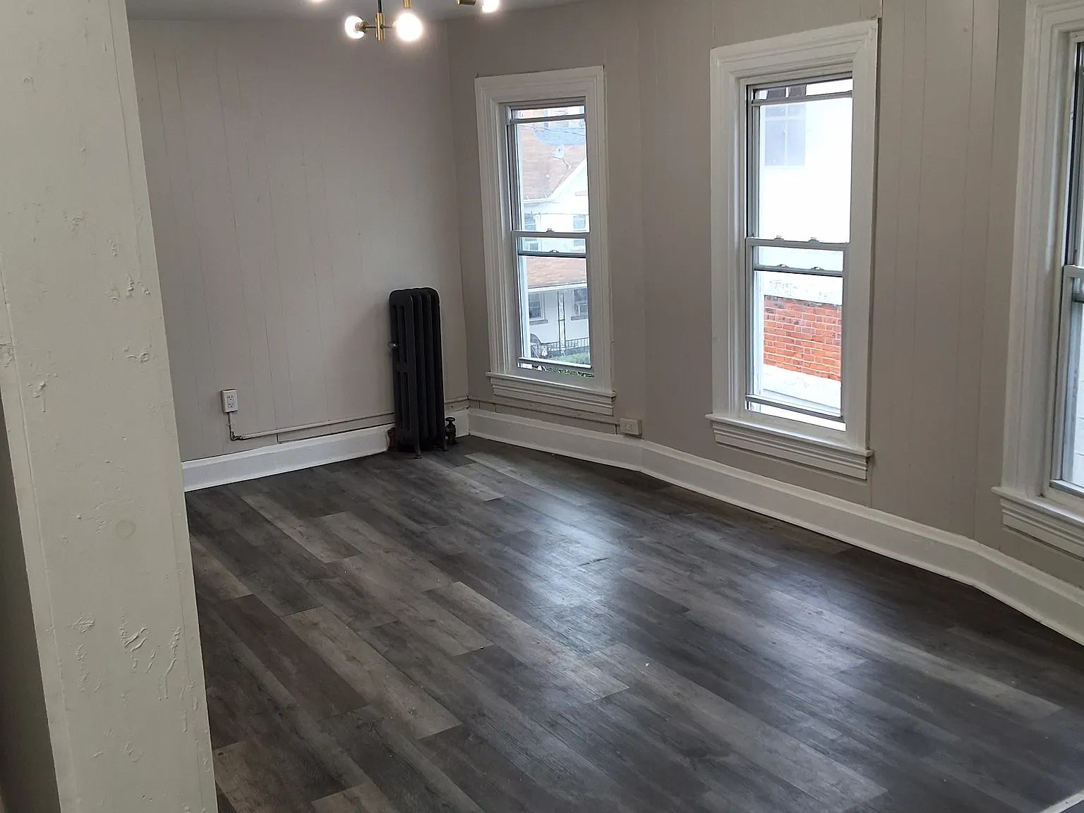 4 bed, 1400 sqft, $1,375 — Photo 2