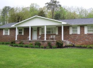10733 Emory Rd, Corryton, TN 37721