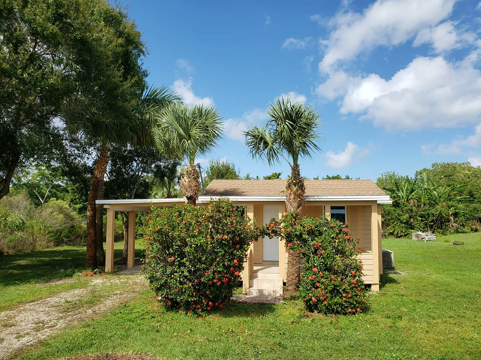 1 bed, 400 sqft, $1,190 — Photo 3