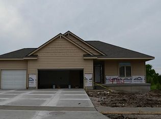 4712 NE Bellagio Dr, Ankeny, IA 50021