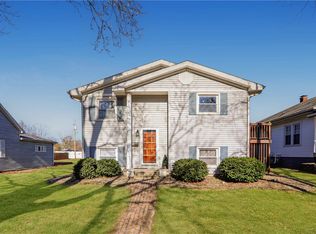 2608 Richmond Ave, Mattoon, IL 61938