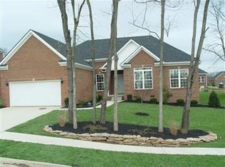 111 Cedar Stream Dr, Paris, KY 40361