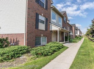 1429 Academy Ln, Lansing, MI 48906