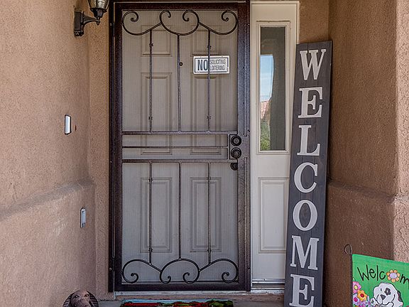 3rd image of 17640 Dayton St