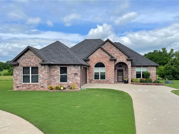 12020 Delaney Ct, Farmington, AR 72730