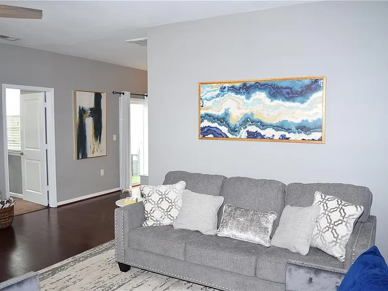2449 Leytonstone Dr #64 — Photo 3