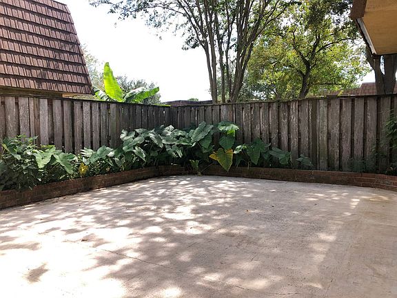 2nd image of 5273 Cypress Ct #718
