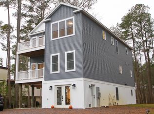 416 Salt Pond Rd, Bethany Beach, DE 19930