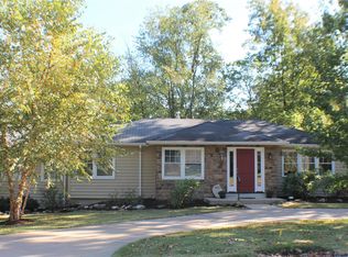 400 S Sappington Rd, Saint Louis, MO 63122