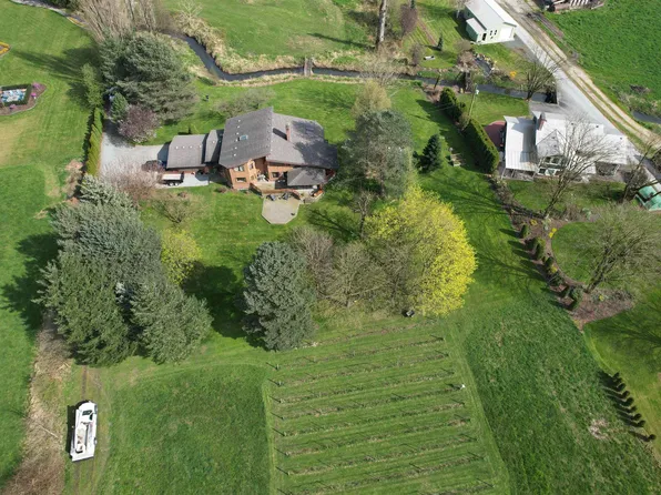 9495 Ford Rd, Chilliwack, BC V0X 1X2