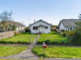 615 E 11th St, Port Angeles, WA