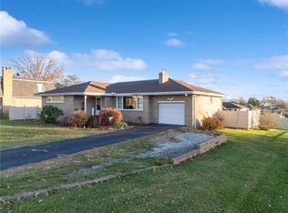 537 Ridgeview Rd, Mount Pleasant, PA 15666