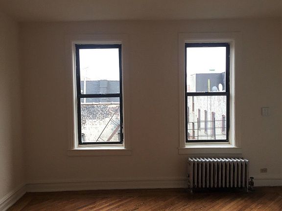 4th image of 14431 41st Ave APT 4D