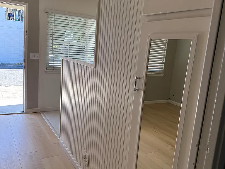 1406 Woolner Ave #7 — Photo 10