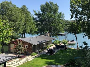 1406 Rockcliff Rd, Austin, TX 78746