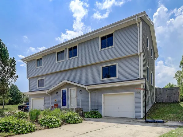 937 Cedar COURT, Port Washington, WI 53074